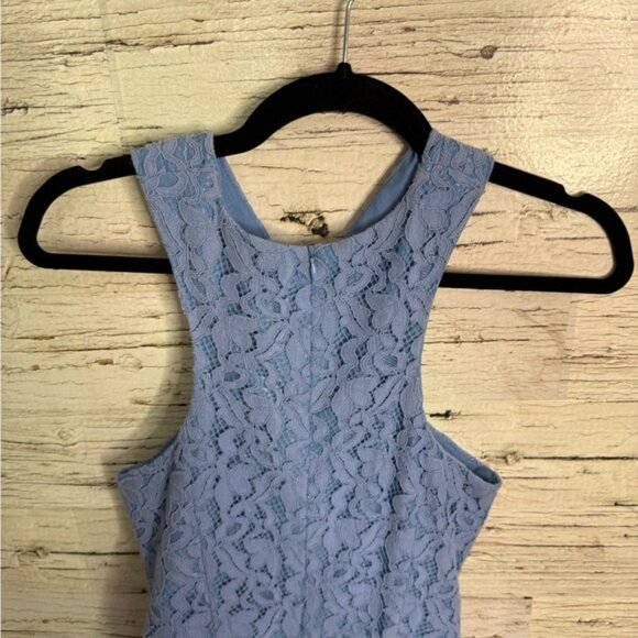 Adelyn Rae Cayden Cross Neck Lace Jumpsuit In Periwinkle size Size xs - Picture 10 of 11